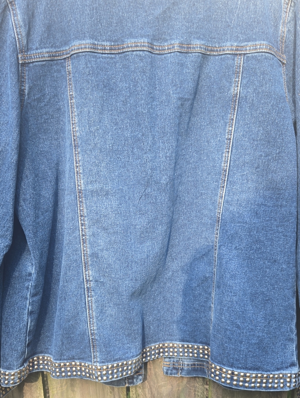 Embellished Denim Jacket Sz. XL - Picture 8 of 8